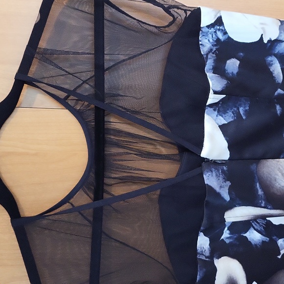 Maggy London summer dress - Picture 4 of 12